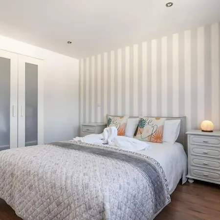 Appartement Sunset Terrace - Beachfront With Private Parking Nazaré