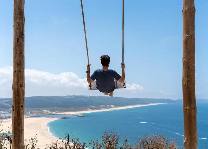 Sunset Terrace - Beachfront With Private Parking 纳扎雷