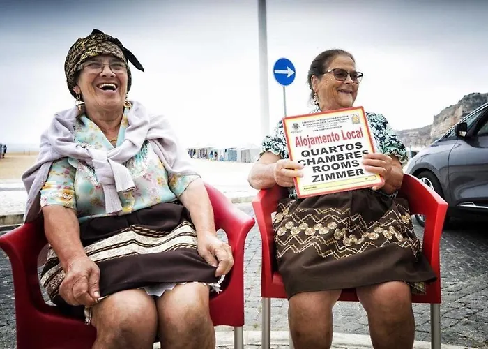 Sunset Terrace - Beachfront With Private Parking 公寓 *