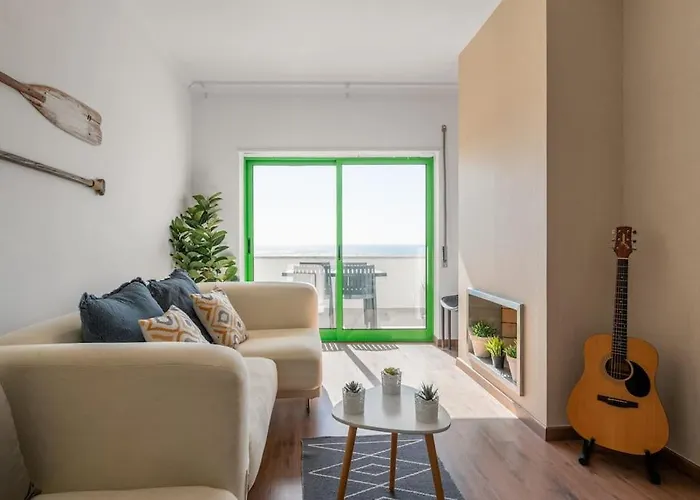 公寓 Sunset Terrace - Beachfront With Private Parking