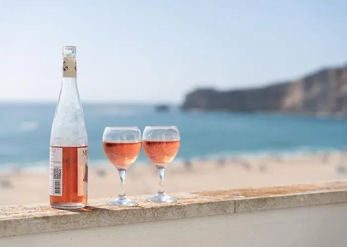 Sunset Terrace - Beachfront With Private Parking * 纳扎雷